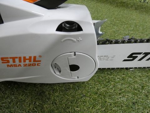 Stihl MSA 220 C-B