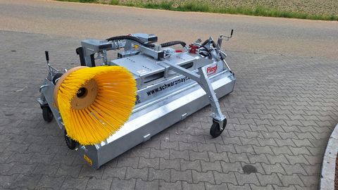 Fliegl Kehrmaschine 2300 