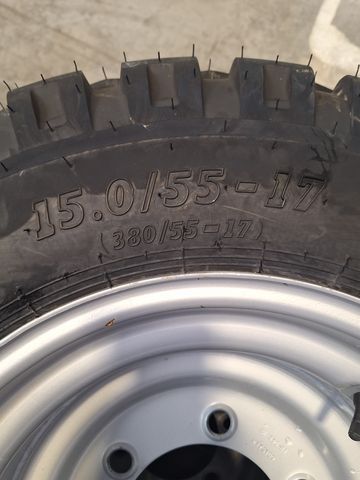 BKT 15.0/55-17 AW 705