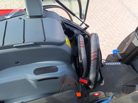 Steyr 4100 PLUS