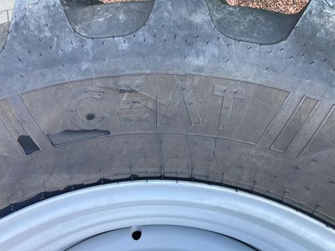 CEAT 710/70R42 
