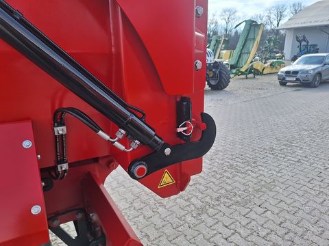 Krampe Erdbaukipper SK460
