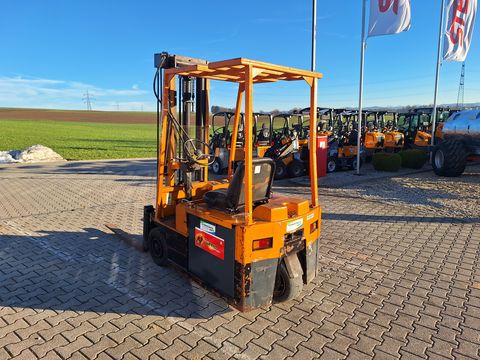 3342-f5873476e1144080164241c4cc786373-5586113