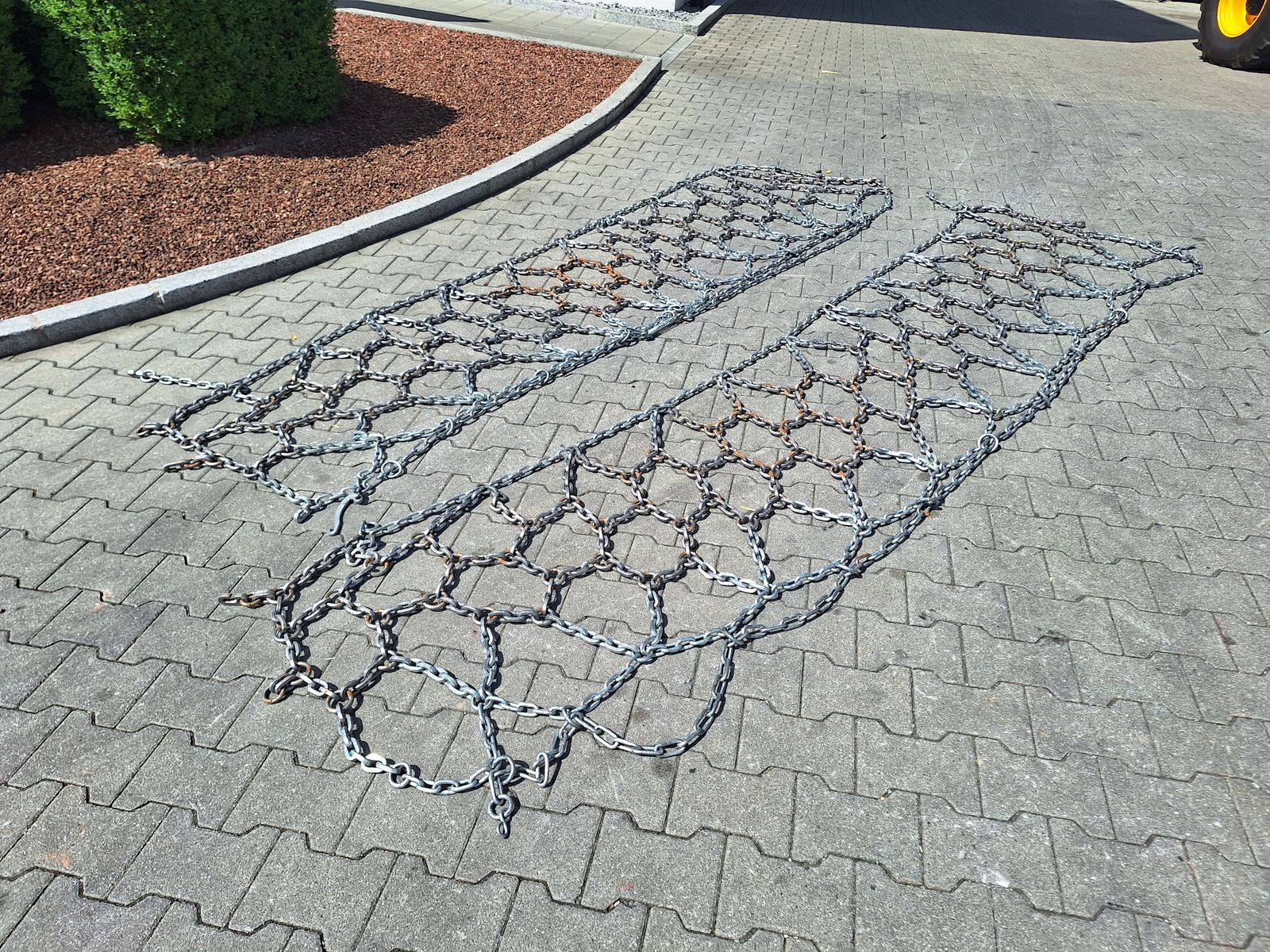 Pewag 440/65-28 480/65-24 Schneeketten 2