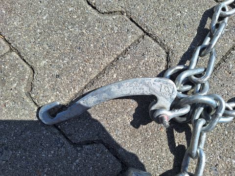 Pewag 440/65-28 480/65-24 Schneeketten