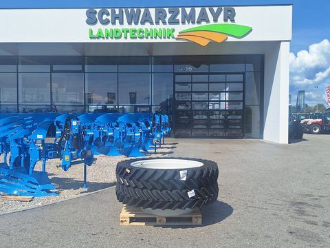Trinker 230/95R32