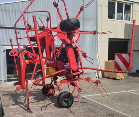 Kverneland Taarup 8046