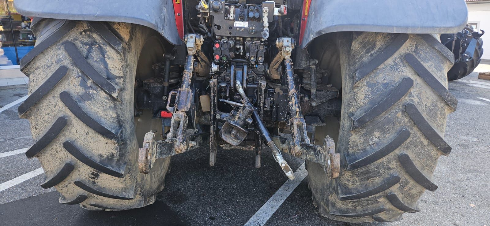 Massey Ferguson 7465-4 Dyna-VT 3