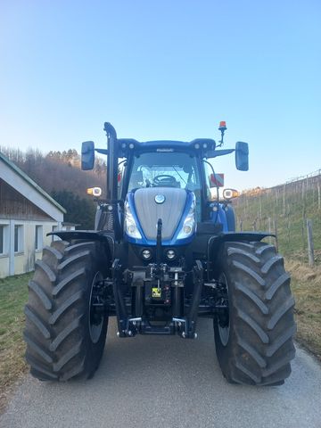 New Holland T 7.300 AC