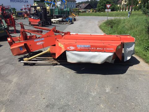 <strong>Kuhn FC 240 P mit Au</strong><br />