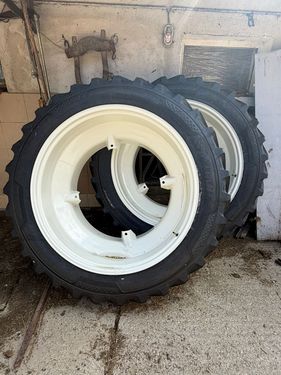 Alliance Zwillingsräder 340/85 R48