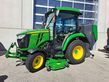 John Deere 3039R