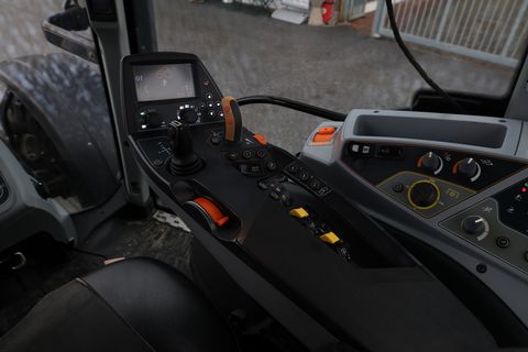 Valtra T 214 Direct