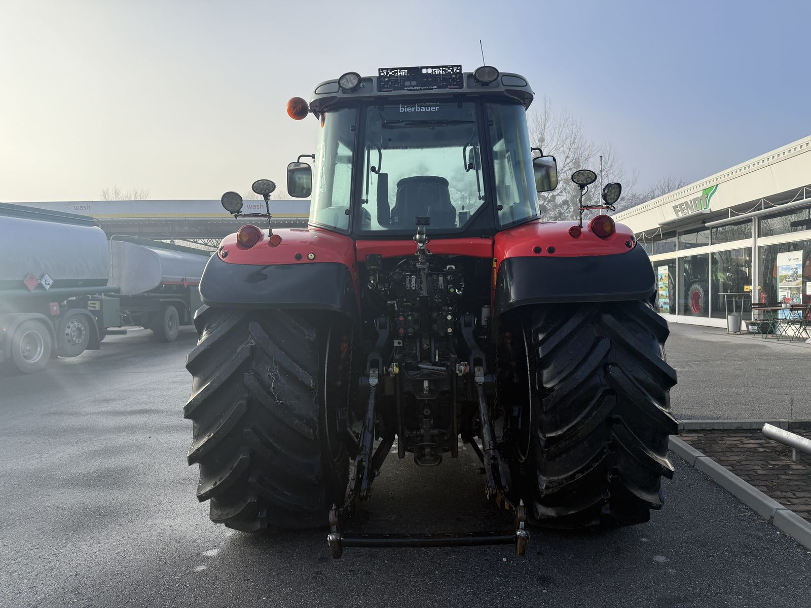 Massey Ferguson 7465-4 DynaVT Comfort Plus 3