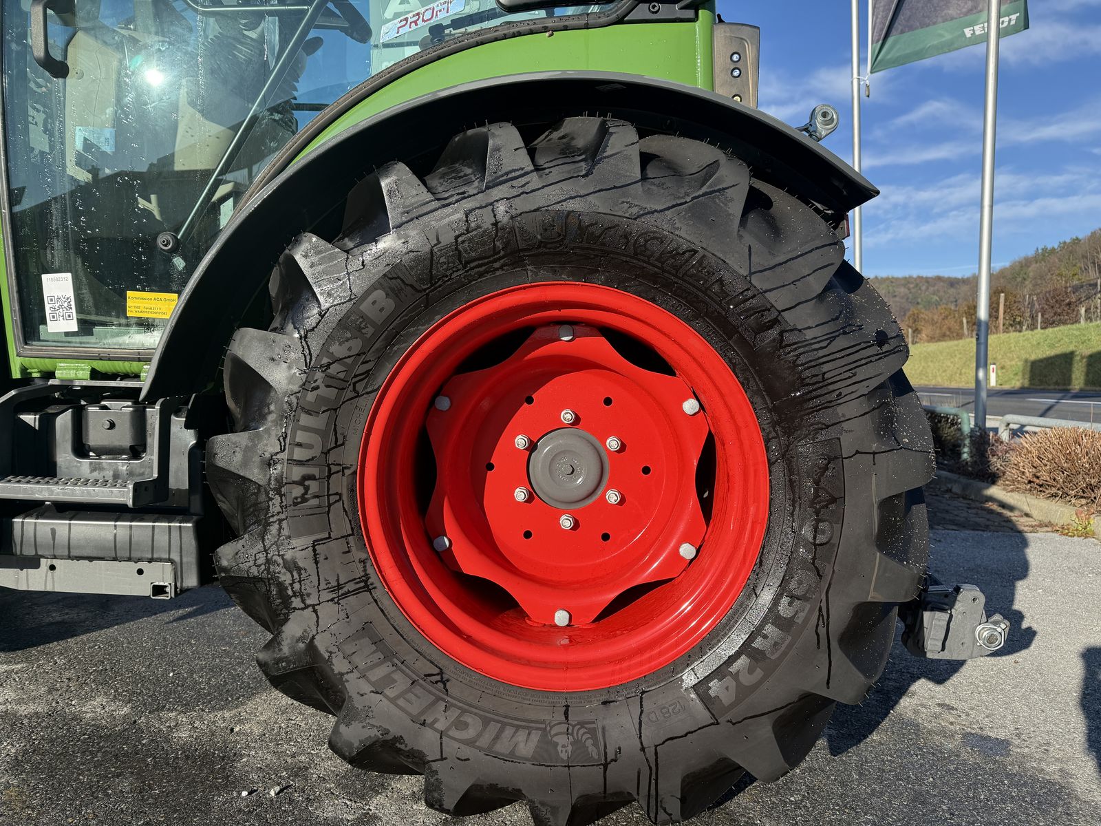 Fendt 211 Vario V (Gen3) 3