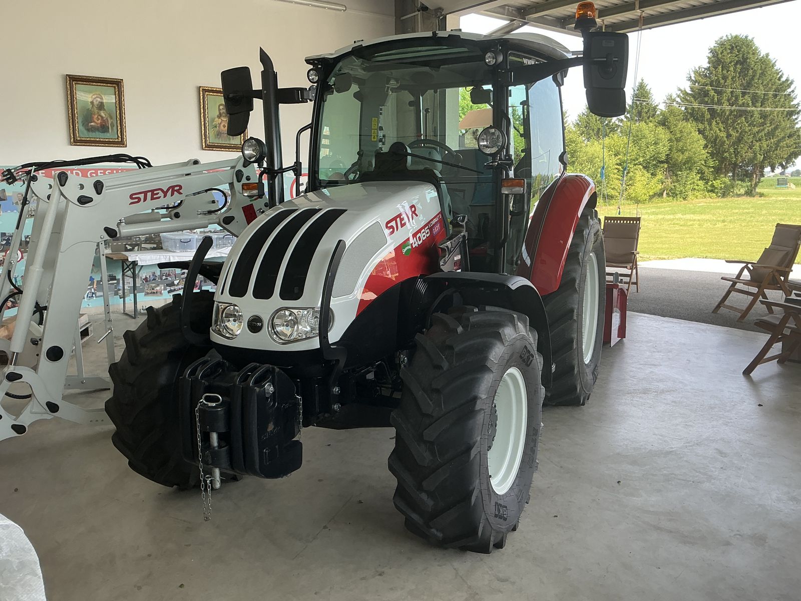 Steyr 4065 Kompakt S (Stage V) 1