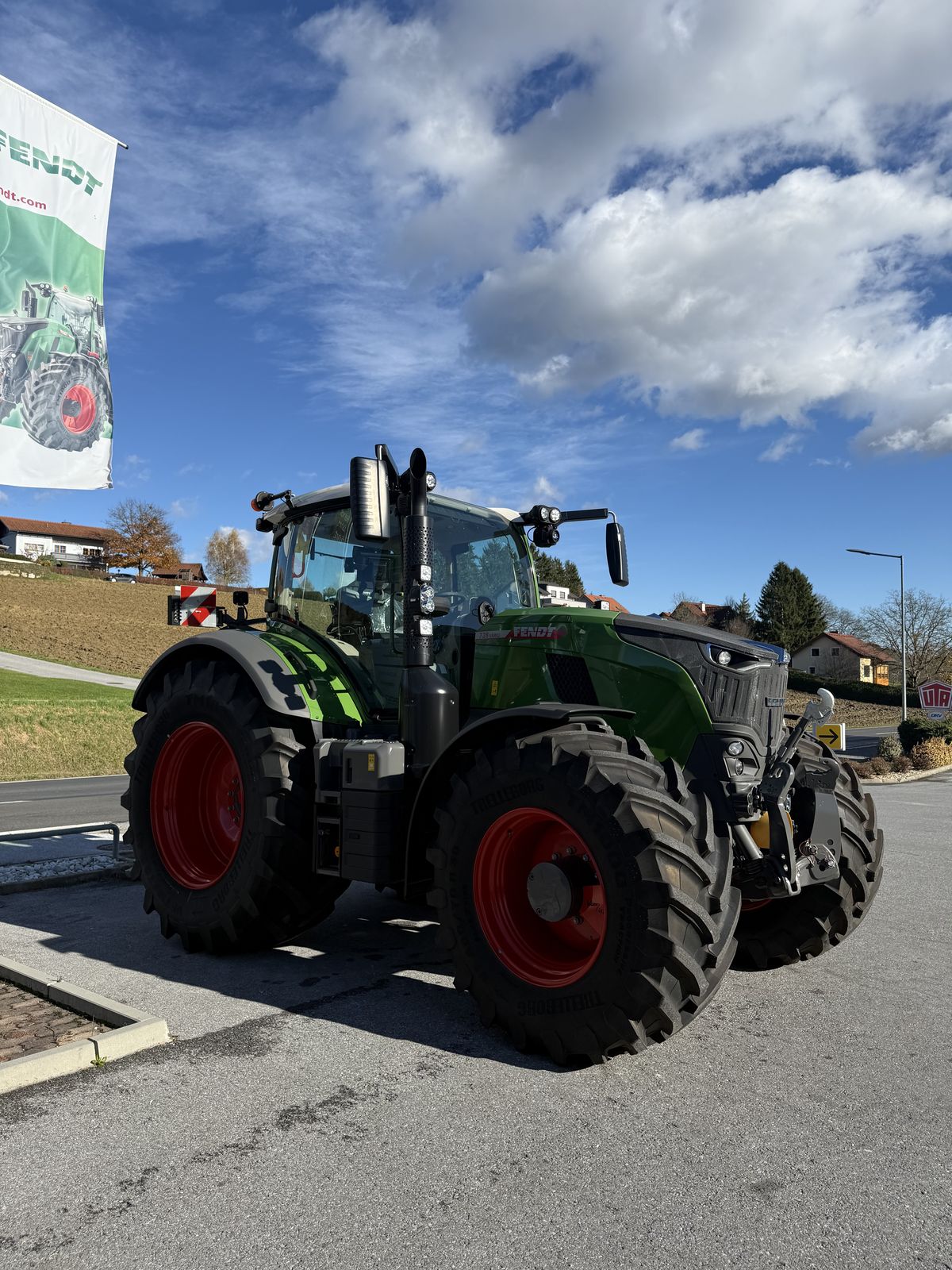 Fendt 728 Vario Profi+ (Gen 7) 2