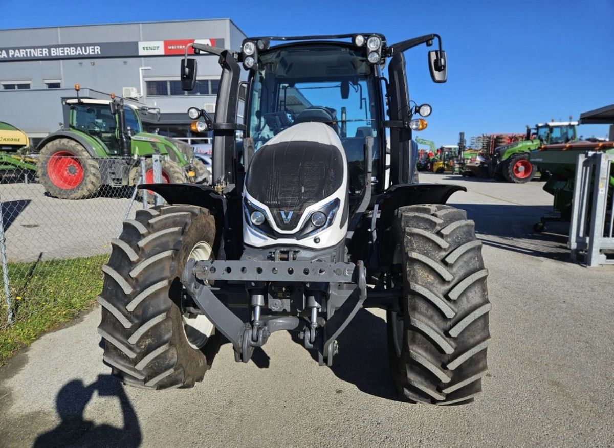 Valtra G135 VERSU 2