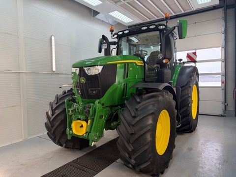 John Deere 6250R