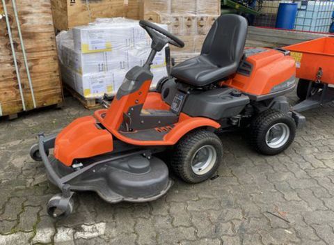 Husqvarna R15Ts AWD