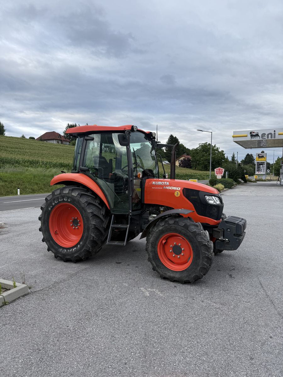 Kubota M 6060 DTHQ 2