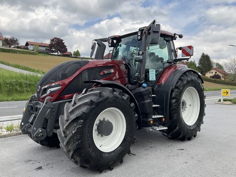 <strong>Valtra Q 305</strong><br />