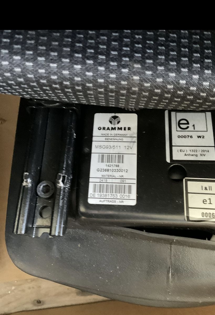 Grammer Luftsitz Schmalspurtraktor 2