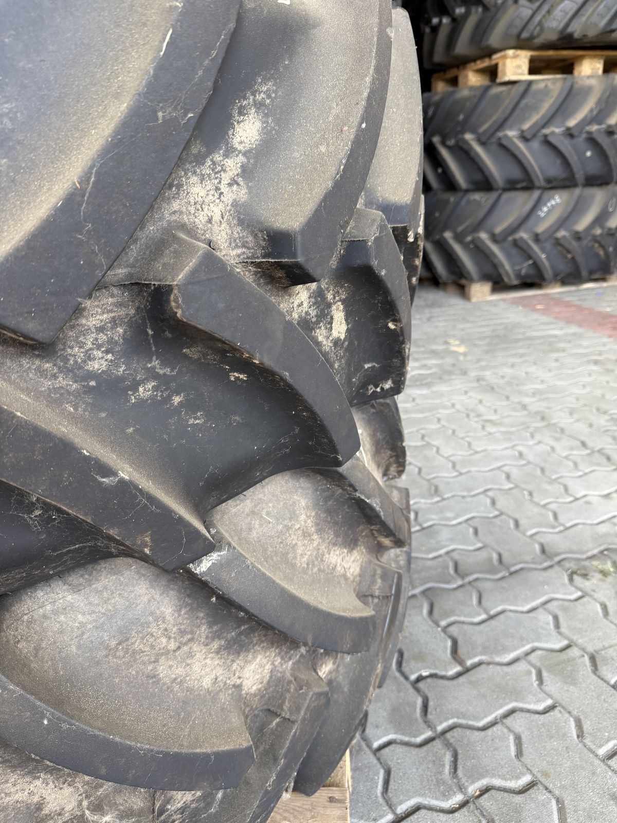 Mitas 480/65 R28 AC65 3