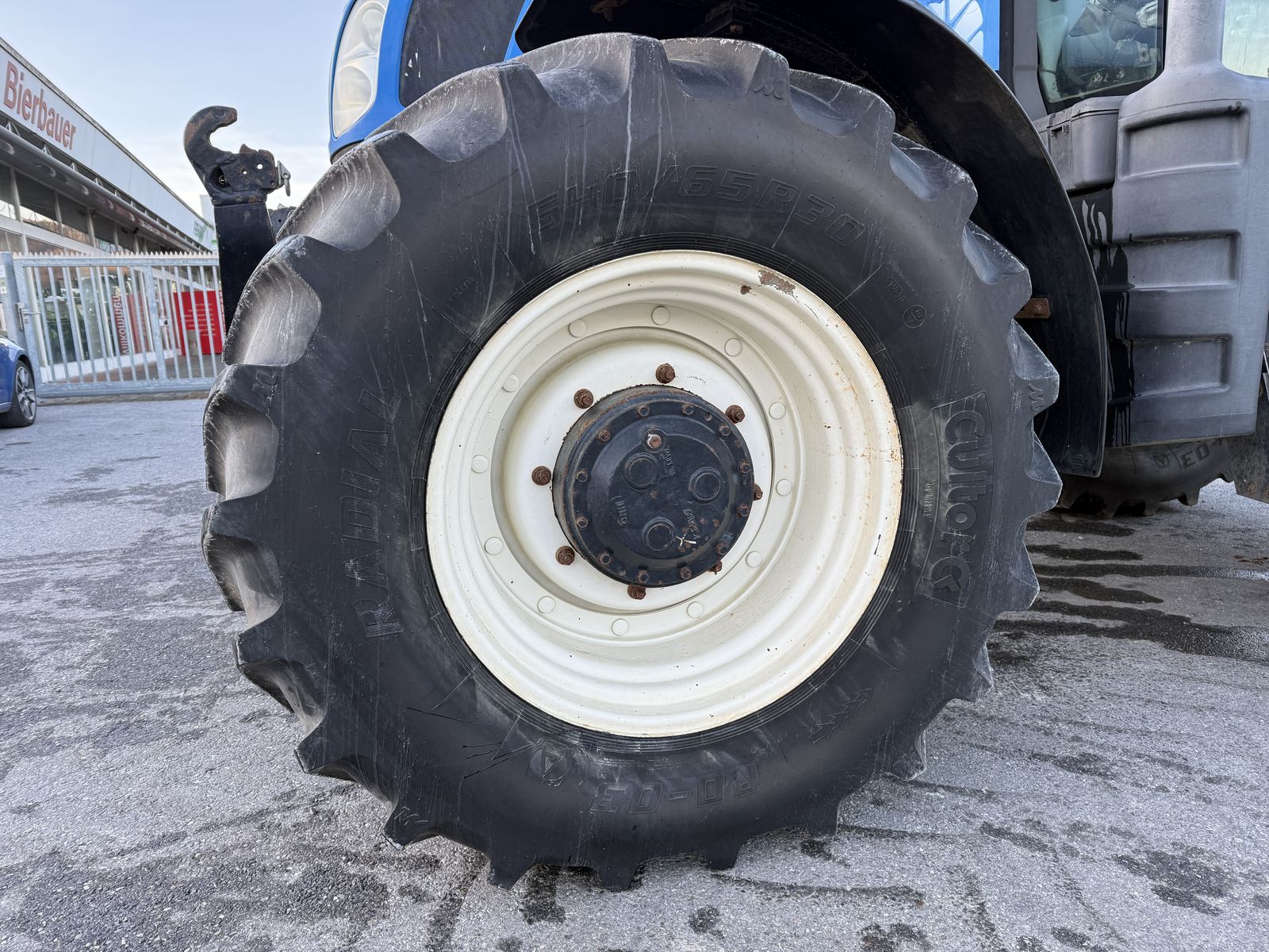 New Holland T6080 Range & Power Command 3