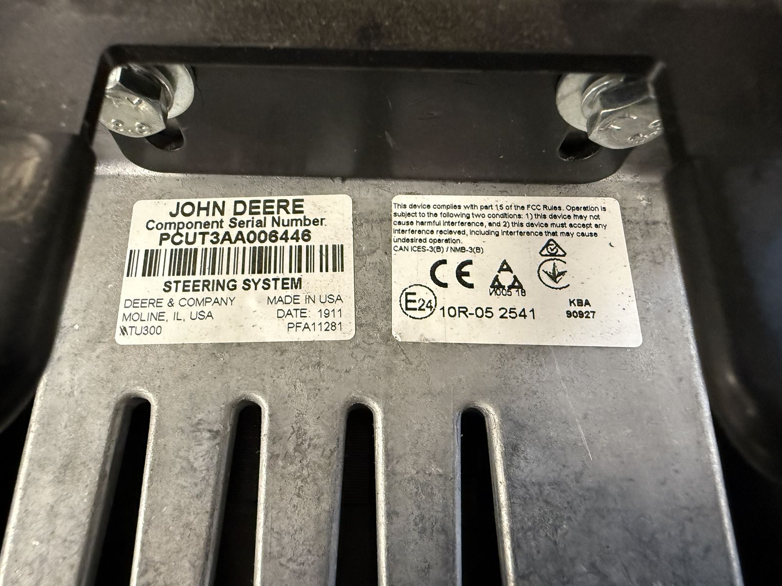 John Deere Autotrac Universal 300 3