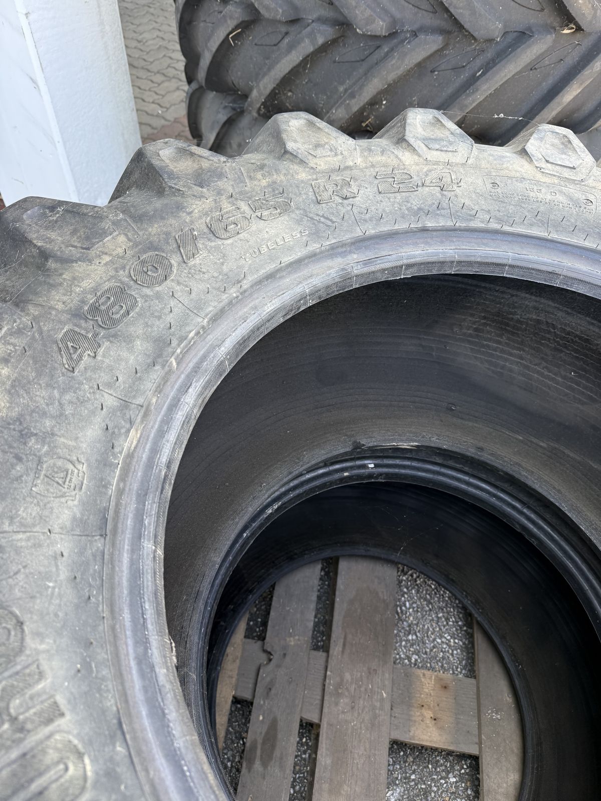 Trelleborg 480/65 R24 TM800 2