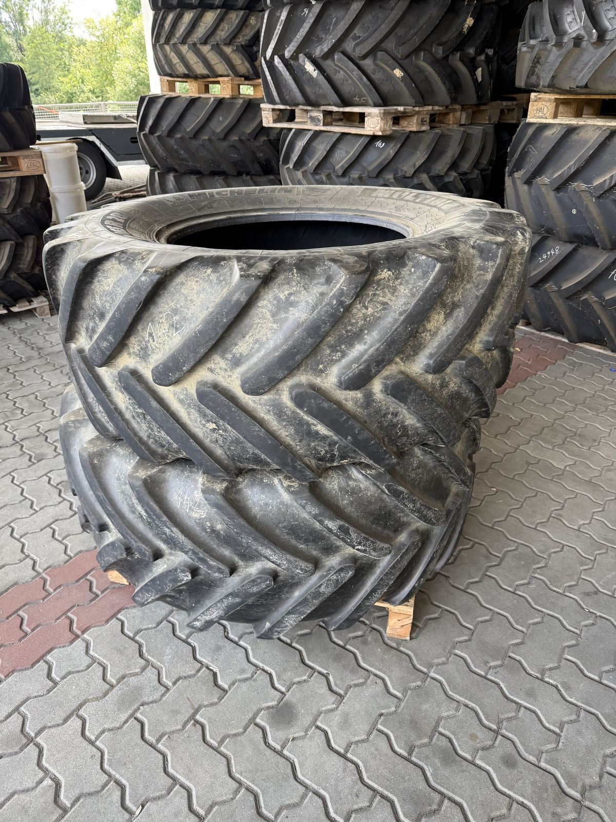 Michelin 540/65 R28 MultiBiB 1