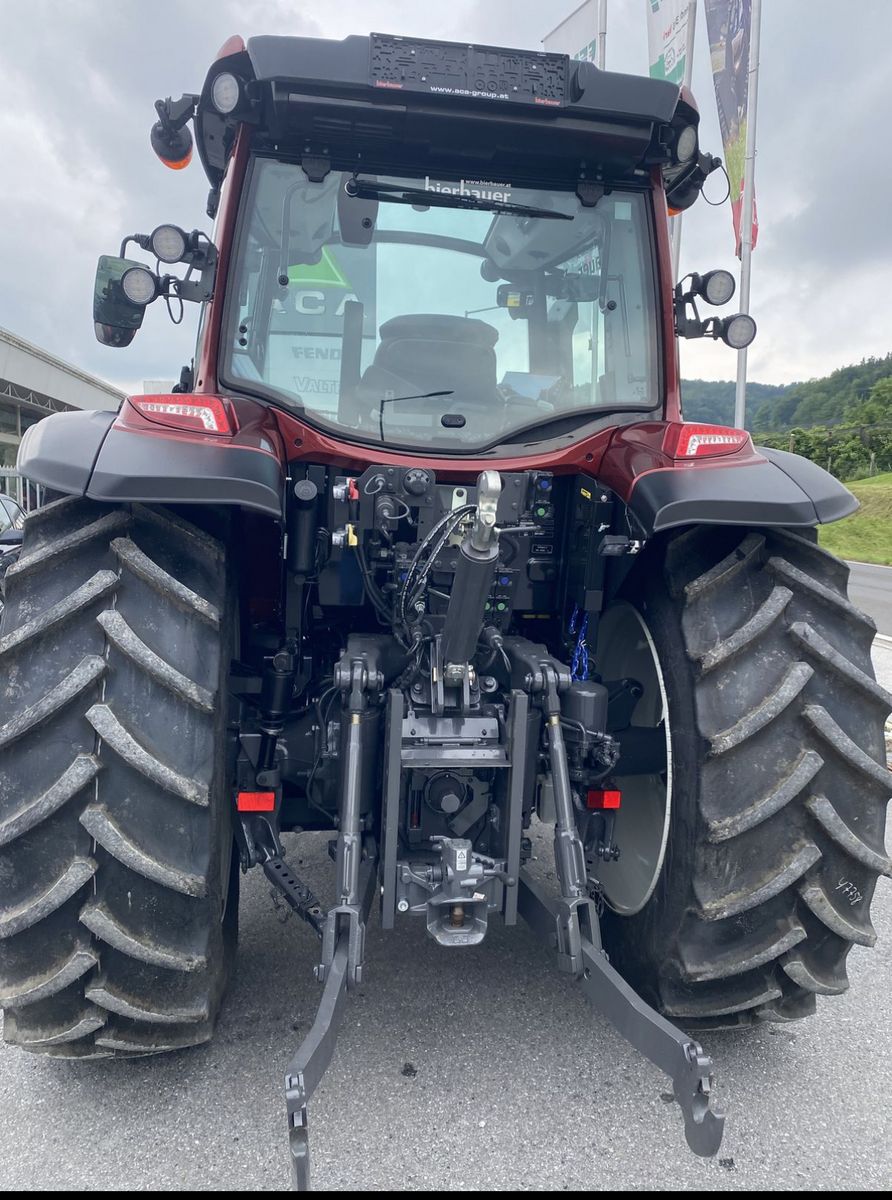 Valtra G135 VERSU 3