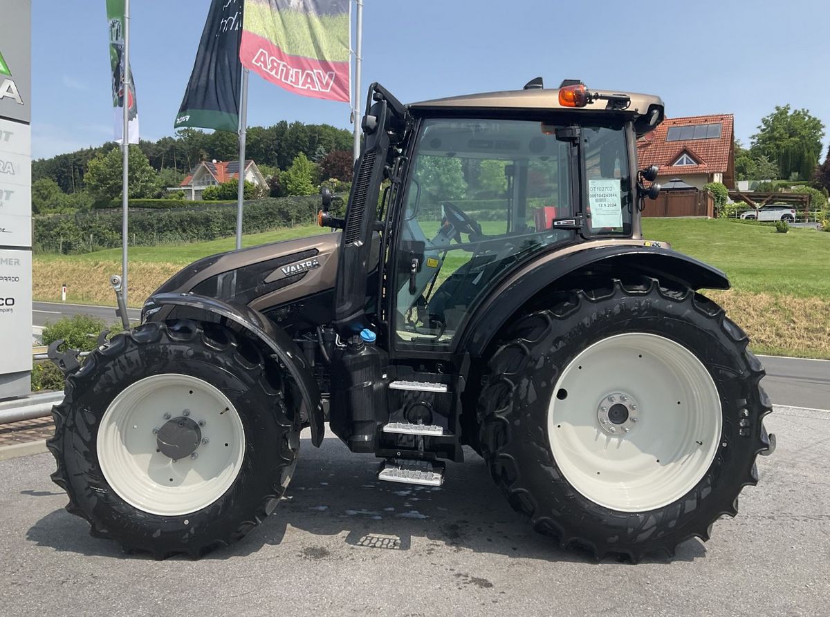 Valtra G135 VERSU 2