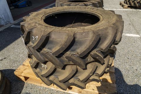 Continental 320/70R24 AC70 T
