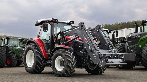Lindner Lintrac 100 (Stufe V)