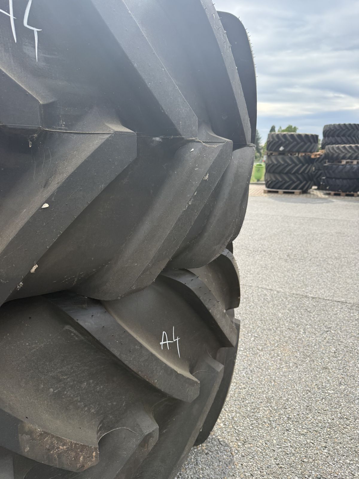 Michelin 710/70 R42 MACHXBIB 3