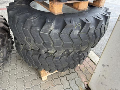 Nokian 13.4-34  8Loch