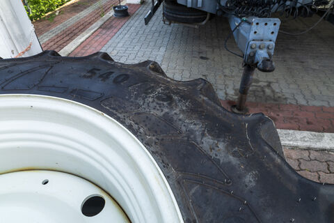 Mitas 440/65 R28 AC65 UND 540/65 R 38 AC 65