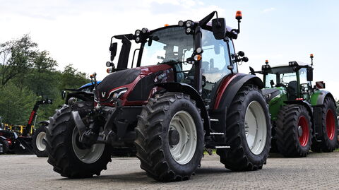 Valtra G135 VERSU