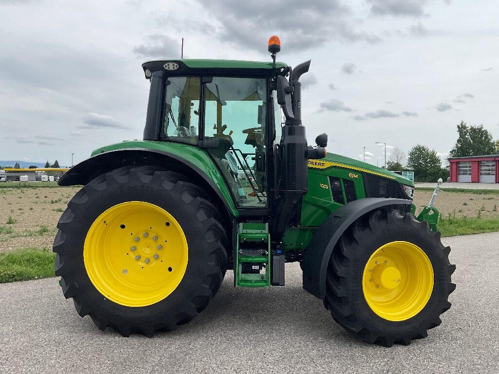 John Deere 6M 125 3
