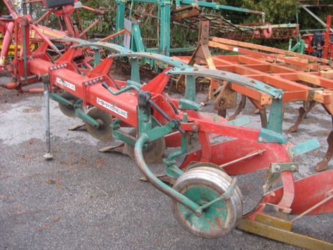 Kverneland Kverneland 3