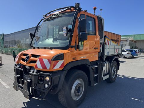 Mercedes Unimog 216