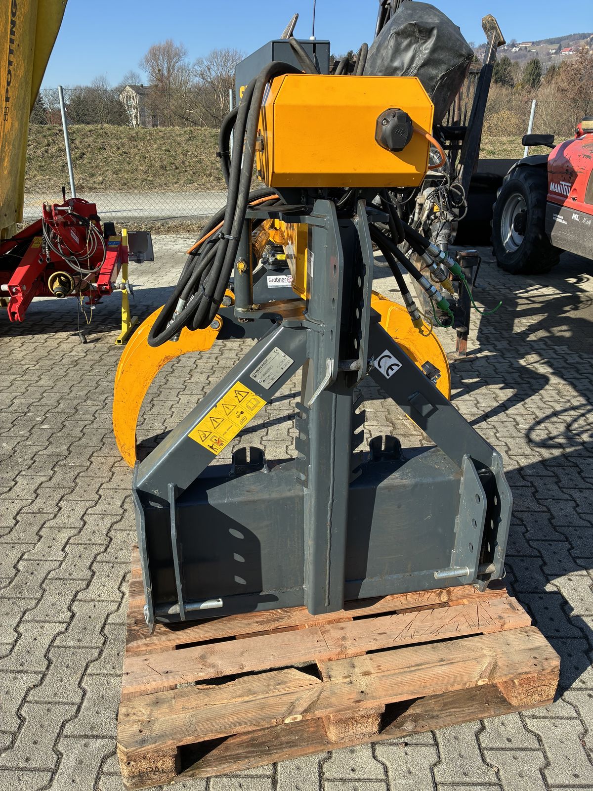 Uniforest Scorpion 3 2