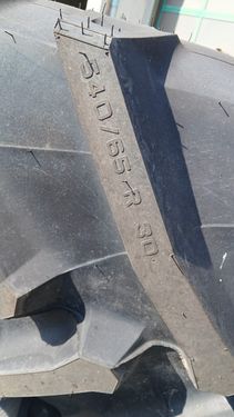 Trelleborg Kompletträder zu John Deere 6R185