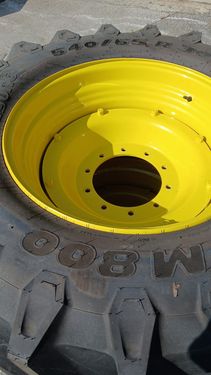 Trelleborg Kompletträder zu John Deere 6R185