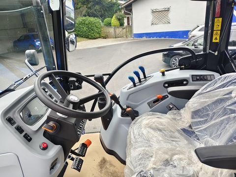 New Holland T5.100S