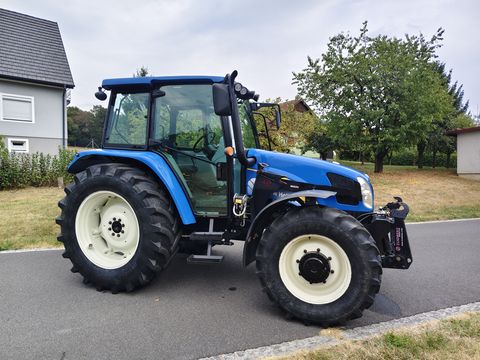 New Holland T5060