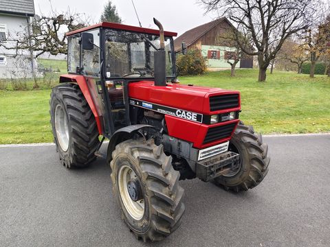 Case IH 585