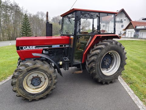 Case IH 585
